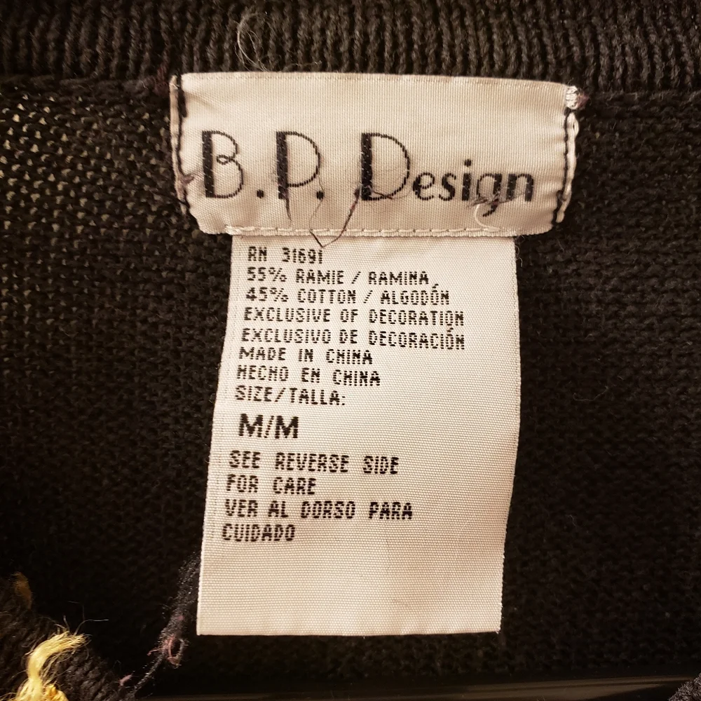 Vintage Christmas Sweater Cardigan - Picture 9 of 9